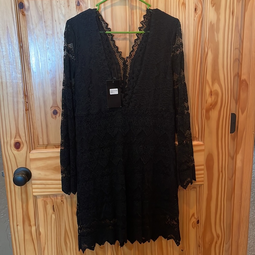 Dress - Picture 3 of 5